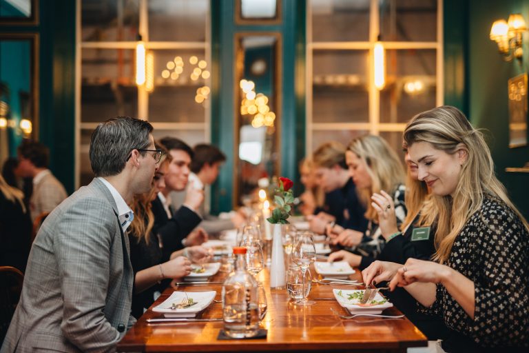 Etiquettediner - afbeelding voor promotie